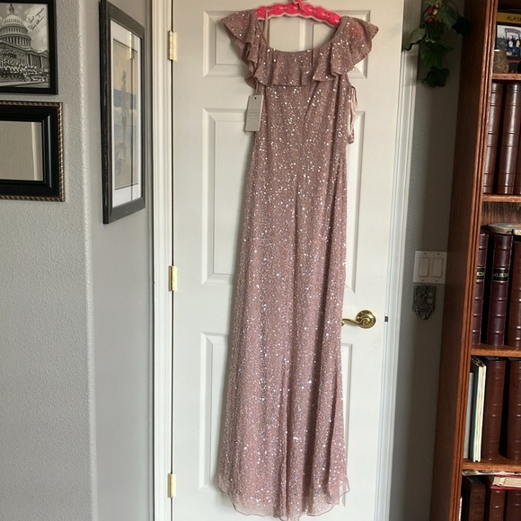 NWT $398 MAC DUGGAL FULLY Sequined Drop Shoulder Trumpet Gown DRESS MOCHA 5611 - Picture 7 of 8